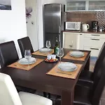 Miocic Apartment *