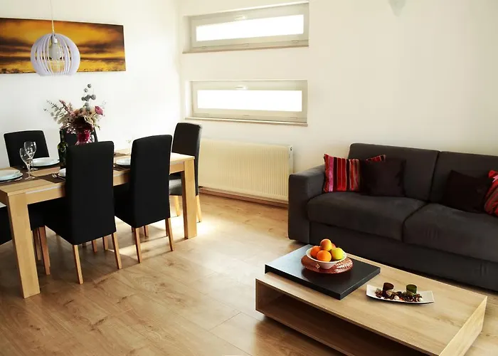 Miocic 公寓 扎达尔